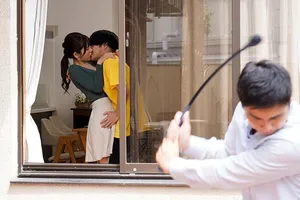 Anh trai nổi máu ghen khi phát hiện người yêu đang nện với người yêu