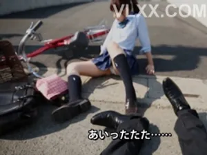 Cuộc sống thiên đường của chàng trai và những cô chị kế chỉ mặc đồ lót ở nhà